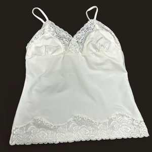 Y2K 💫 Victoria’s Secret Lace-Trim Tank